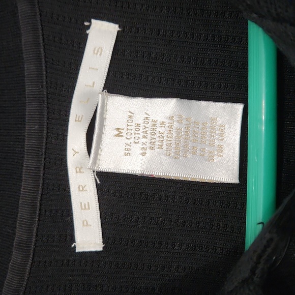 Perry Ellis black long sleeve 2 buttons at collar. Cotton Collared soft Medium M - Picture 5 of 6